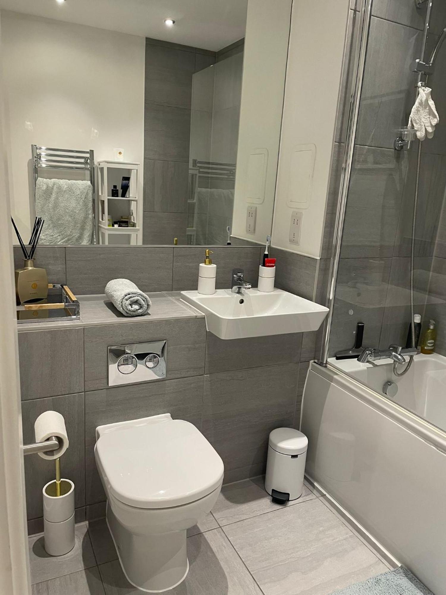 Malixa Uk Apartment Croydon Exterior photo
